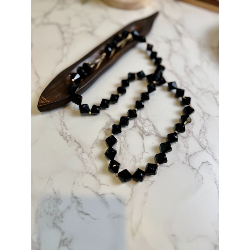 Vintage Faceted Black Glass Beaded Necklace